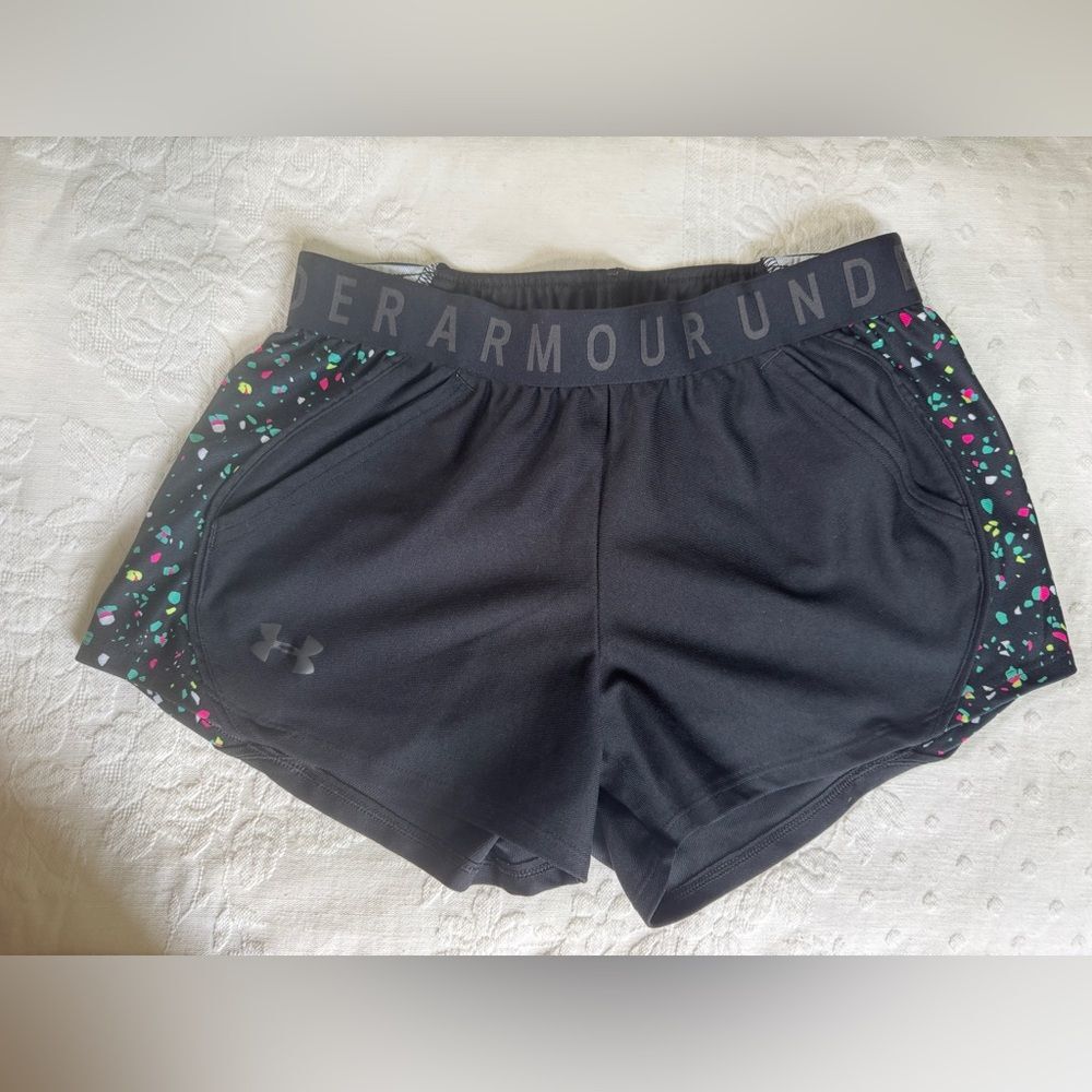 Under Armour Play Up Women Shorts Black With Splatter Size XS
